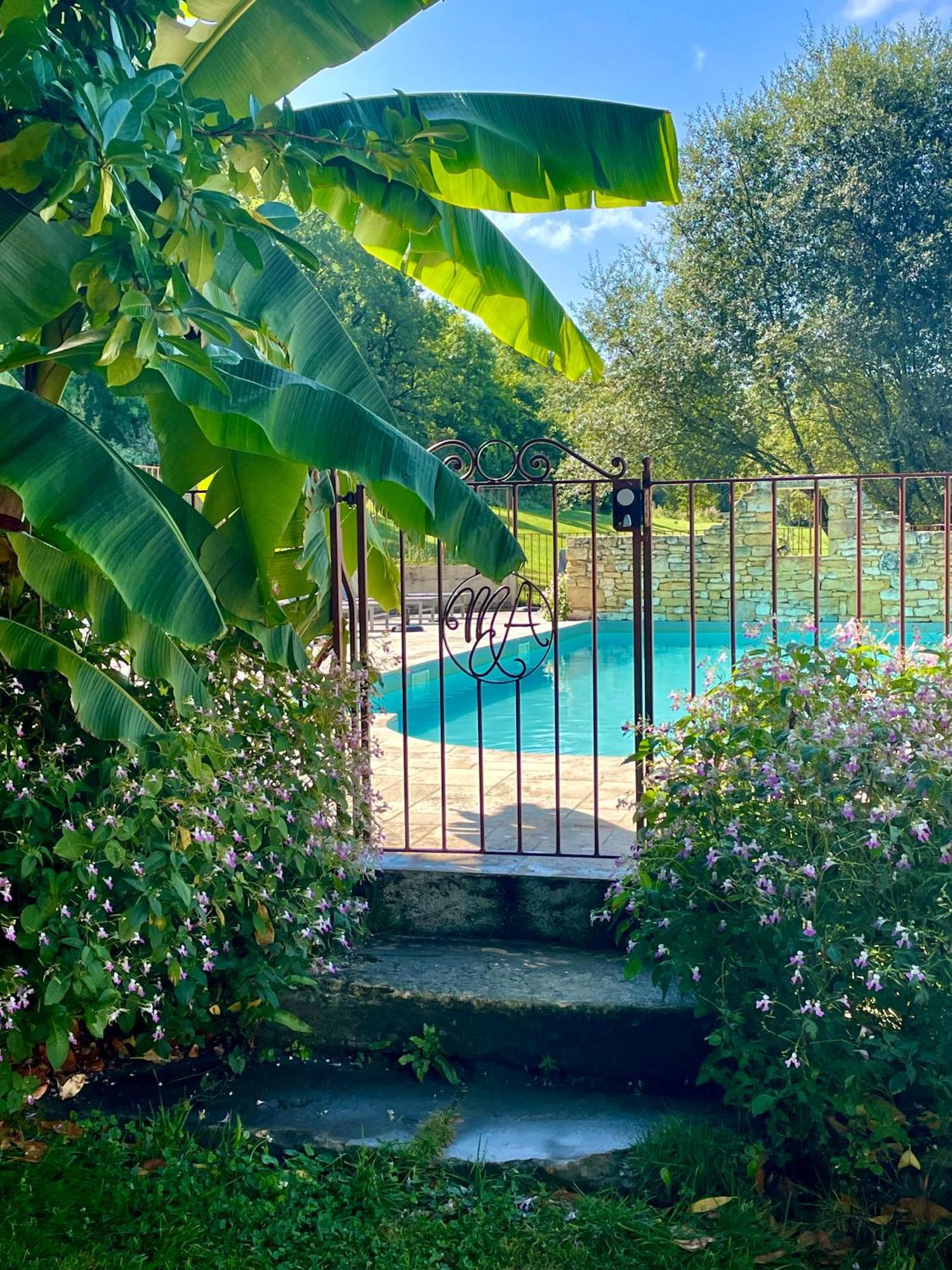 Le Moulin Aux Ans Villa Archignac Exterior photo