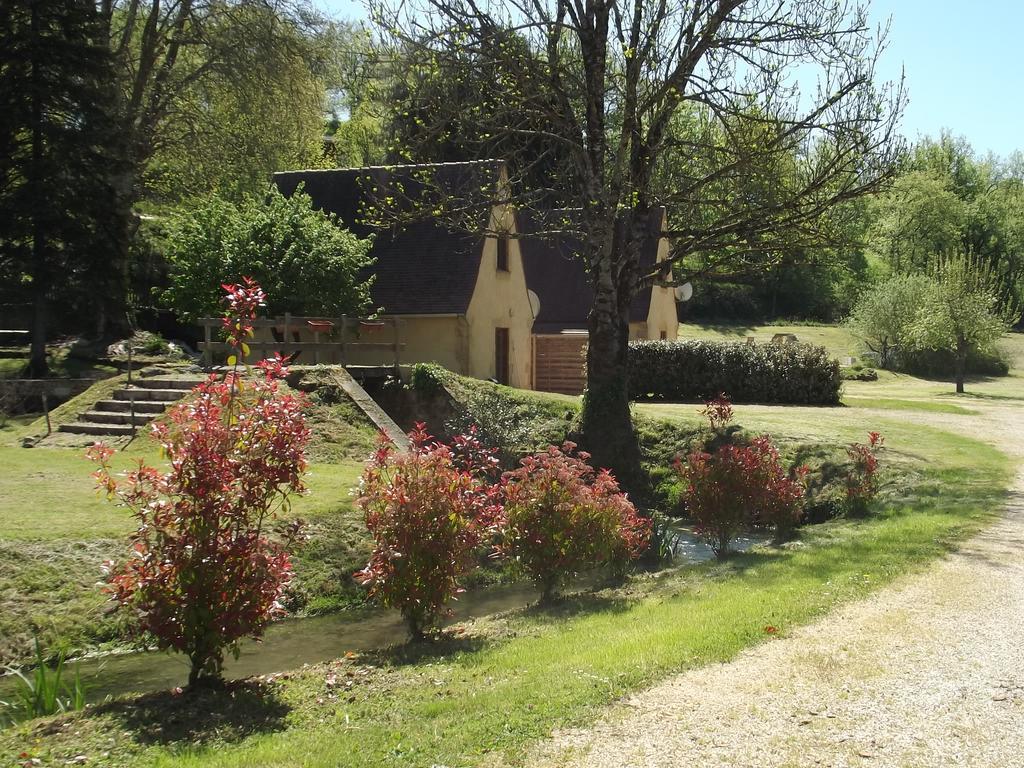 Le Moulin Aux Ans Villa Archignac Exterior photo
